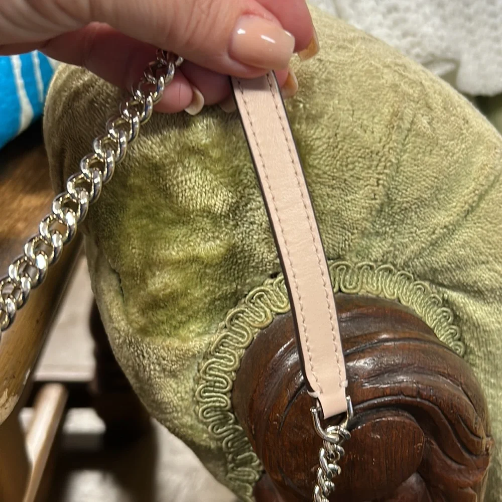 Kate Spade - Picture 6 of 6